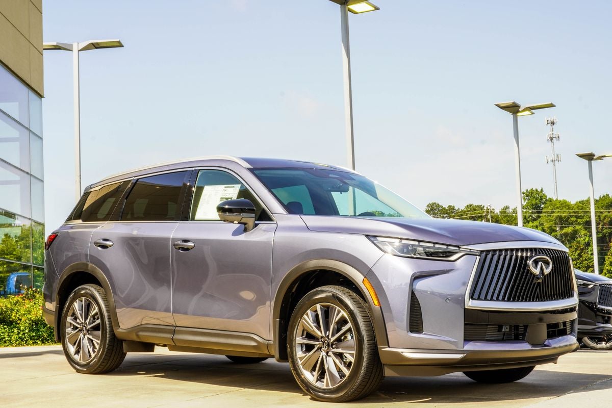 2027 INFINITI QX60 LUXE