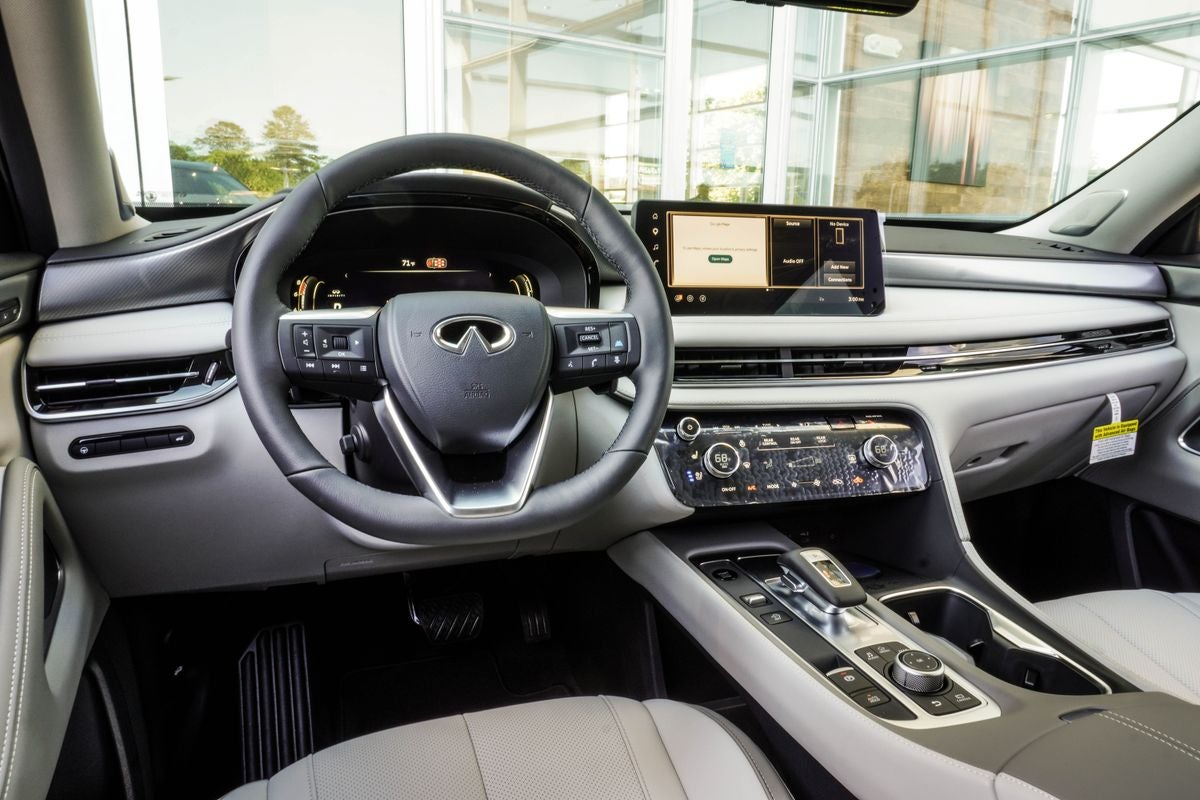 2027 INFINITI QX60 LUXE