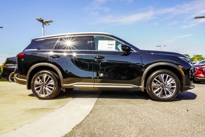 2027 INFINITI QX60 LUXE