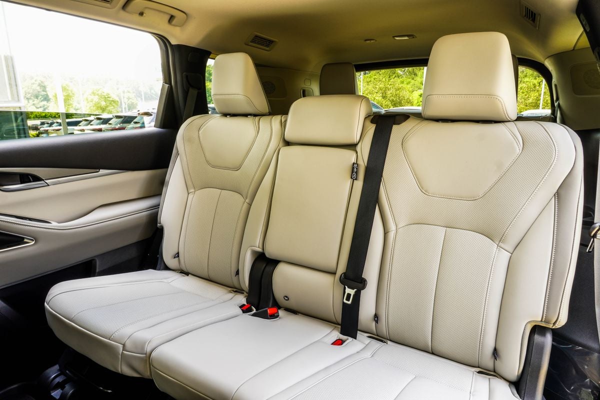 2027 INFINITI QX60 LUXE