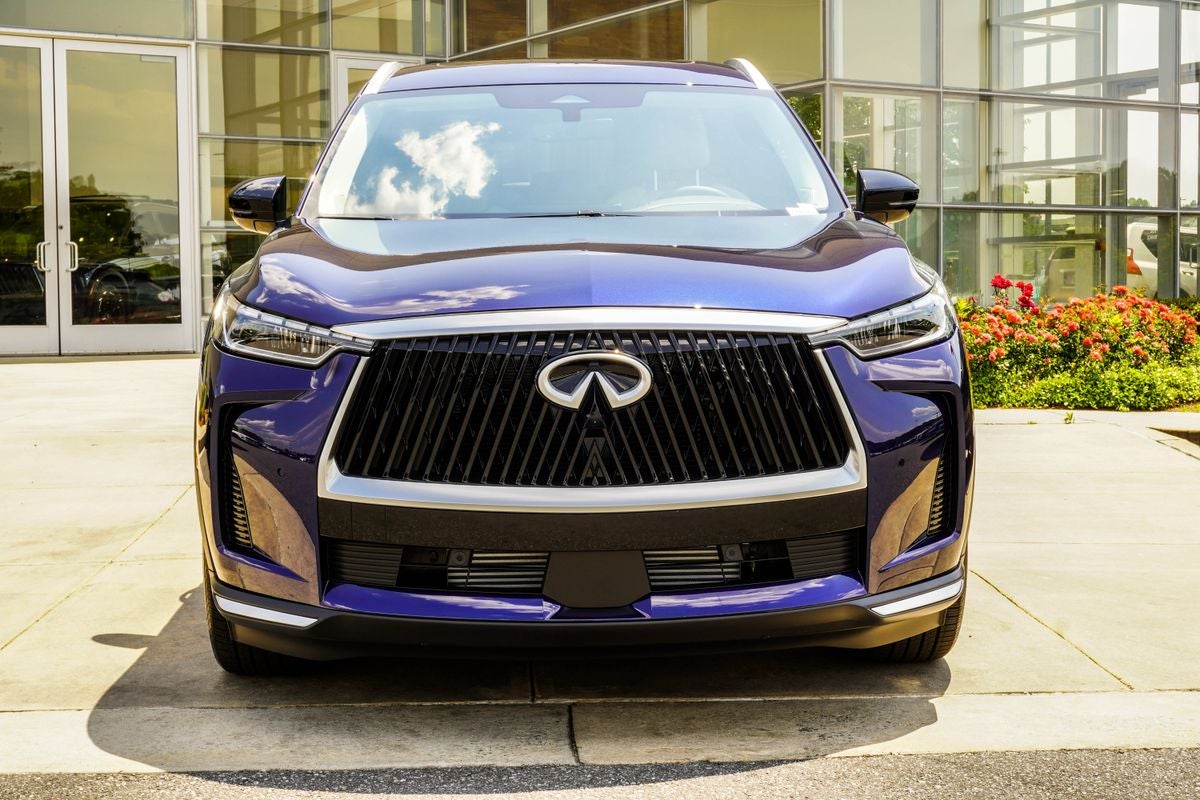 2027 INFINITI QX60 LUXE