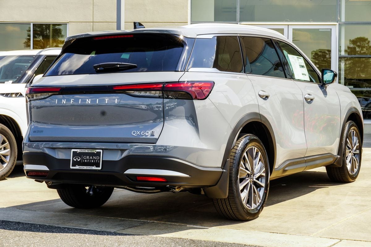 2027 INFINITI QX60 LUXE