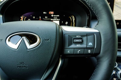 2027 INFINITI QX60 LUXE