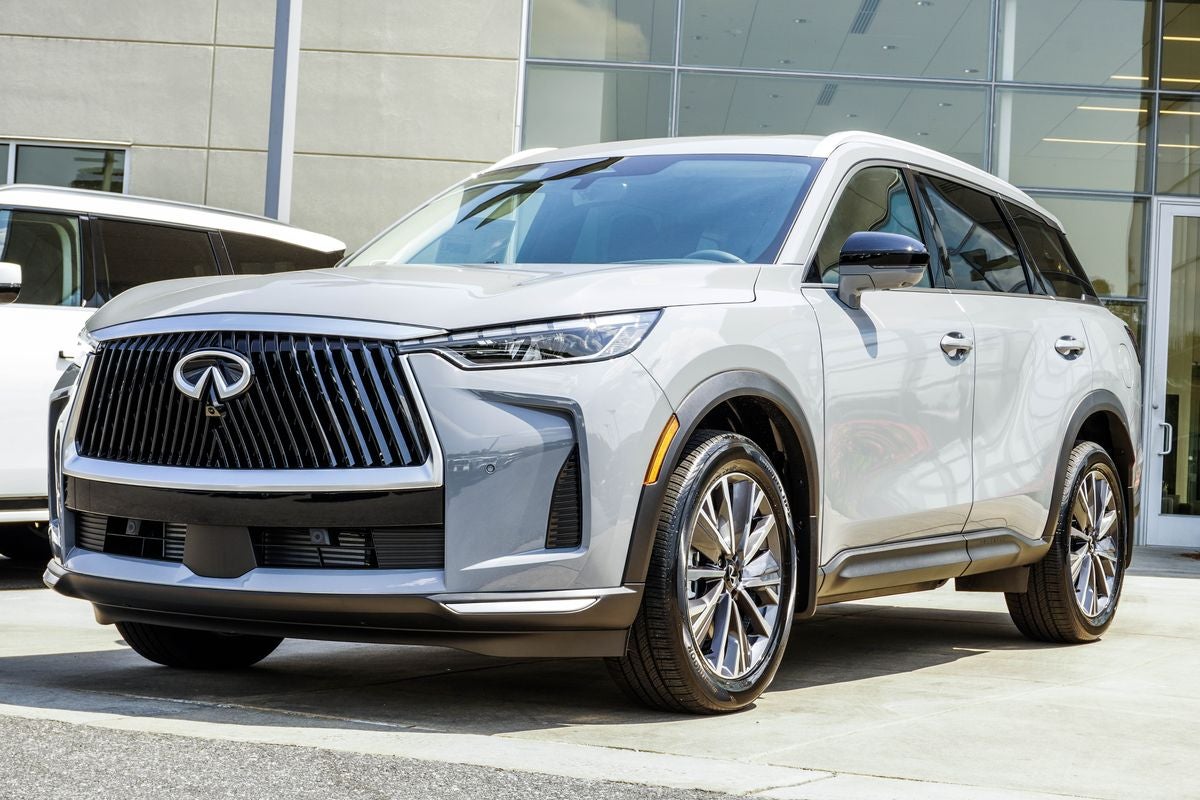 2027 INFINITI QX60 LUXE