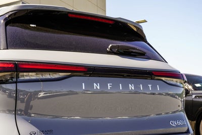 2027 INFINITI QX60 LUXE