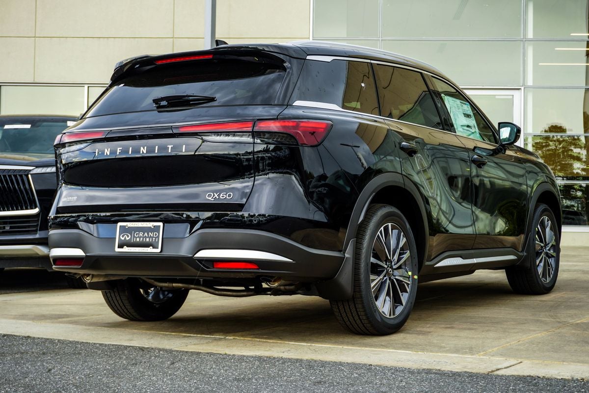 2026 INFINITI QX60 LUXE