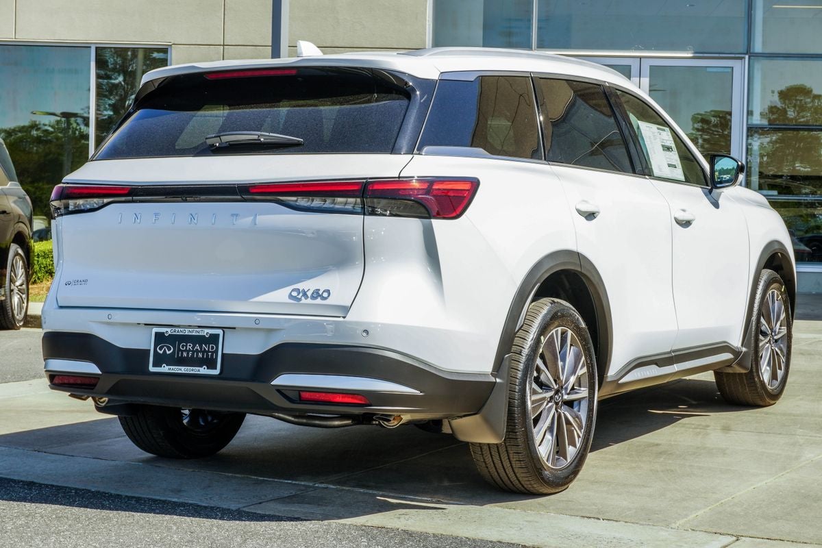 2026 INFINITI QX60 LUXE