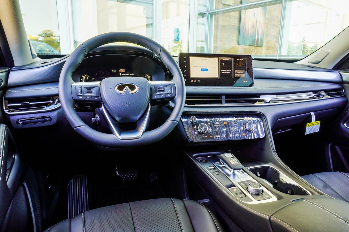 2026 INFINITI QX60 LUXE
