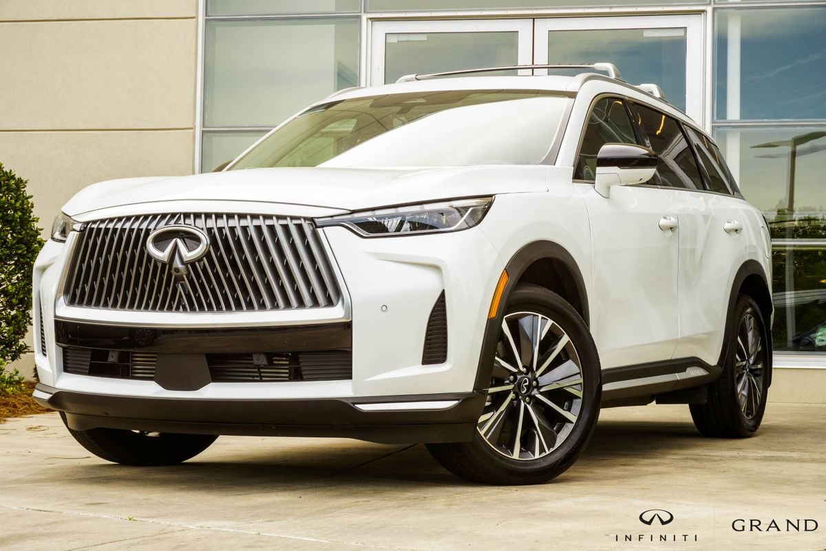 2026 INFINITI QX60 LUXE