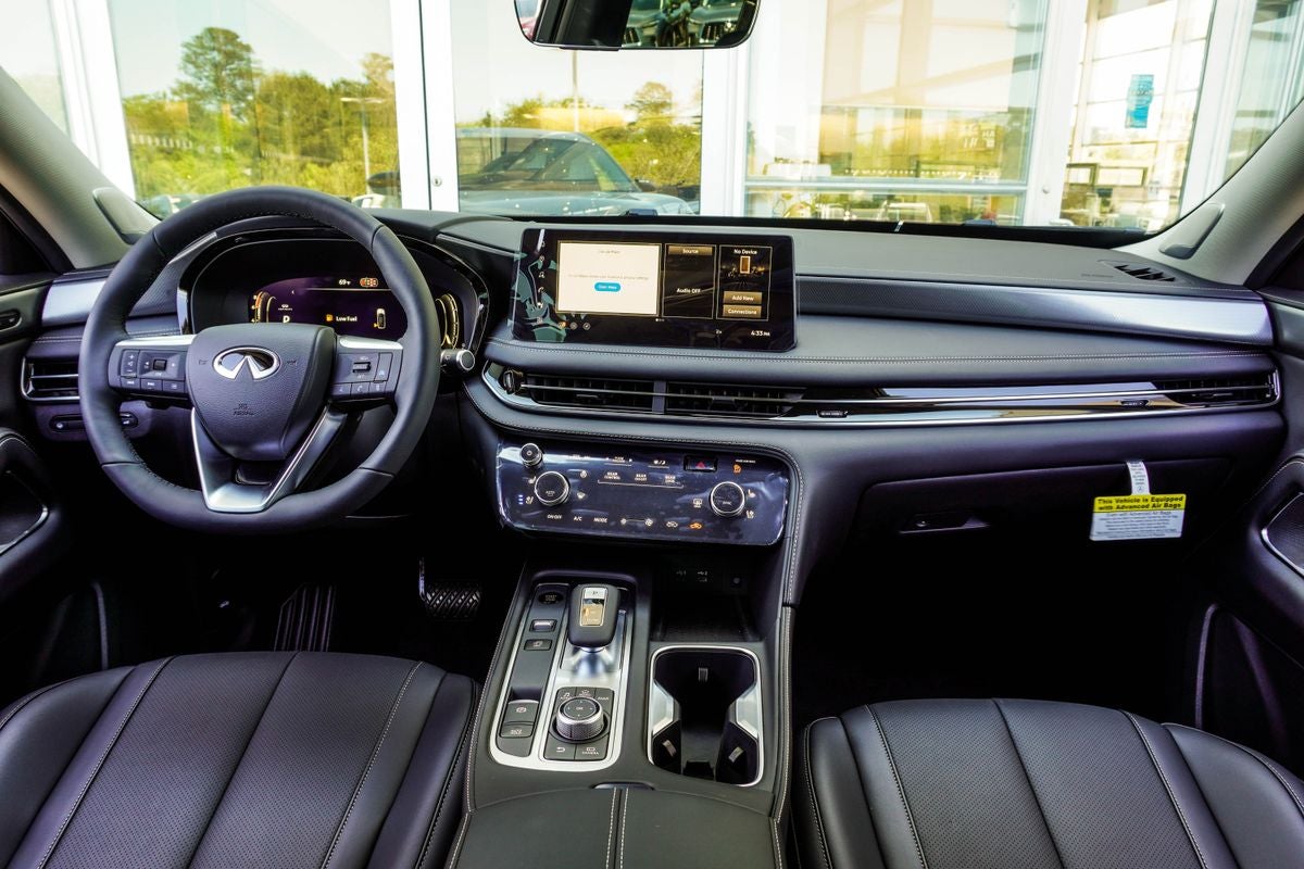 2026 INFINITI QX60 LUXE