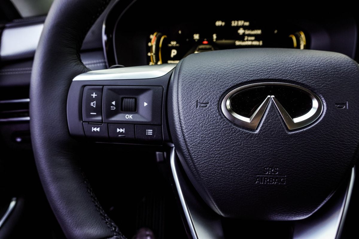 2026 INFINITI QX60 LUXE