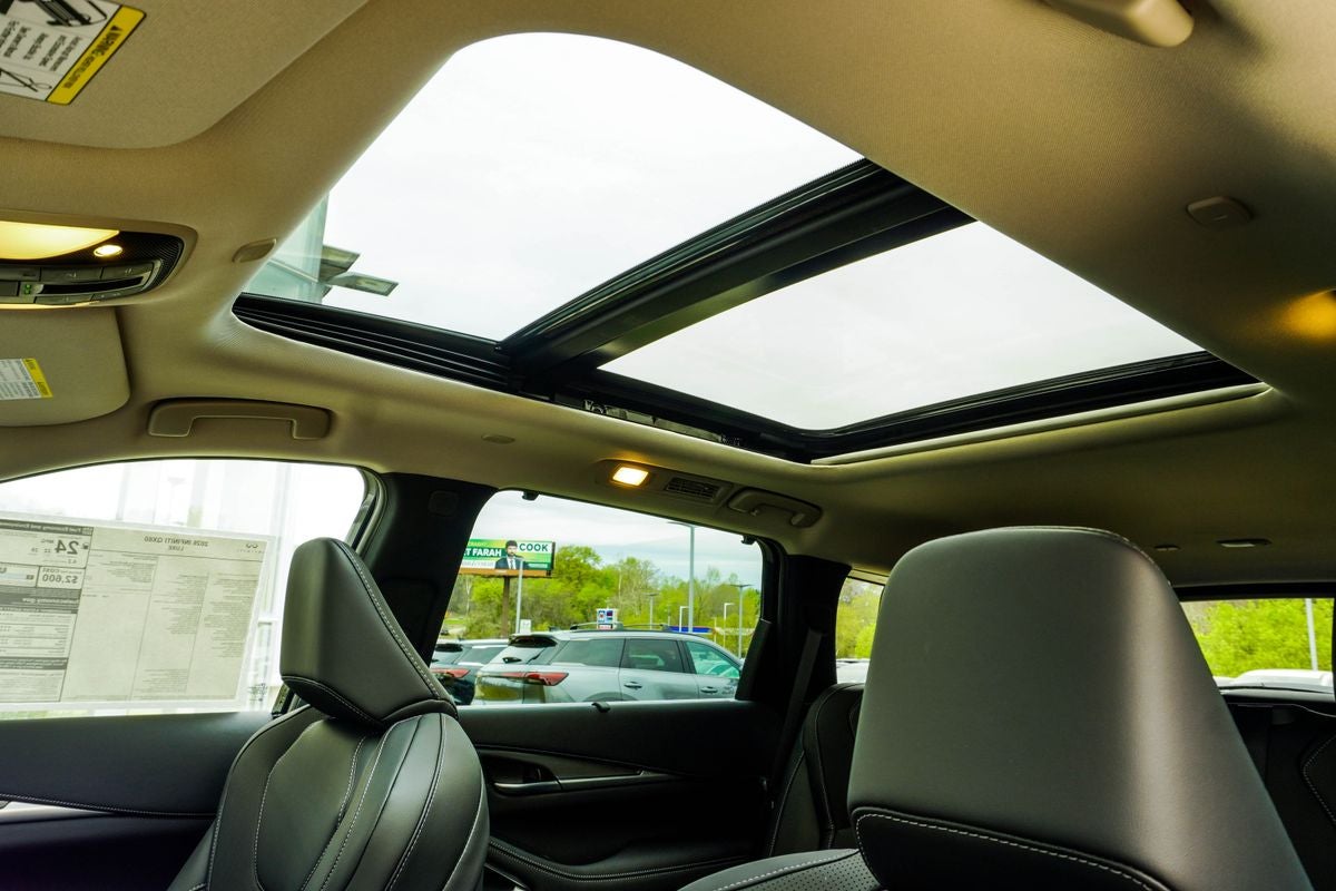 2026 INFINITI QX60 LUXE