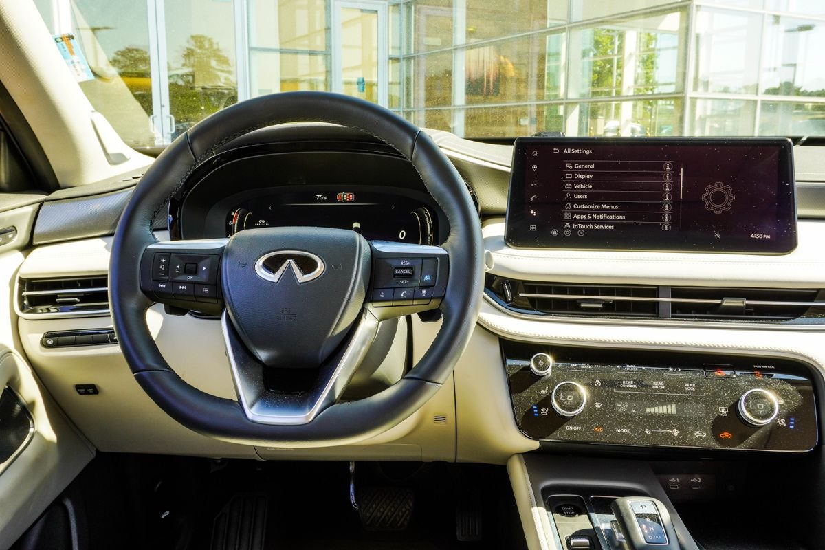 2026 INFINITI QX60 LUXE