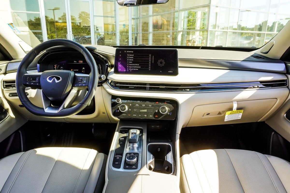 2026 INFINITI QX60 LUXE