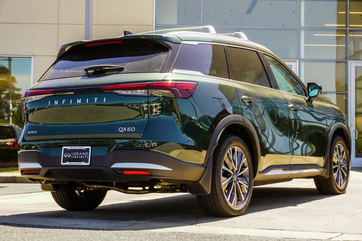 2026 INFINITI QX60 LUXE