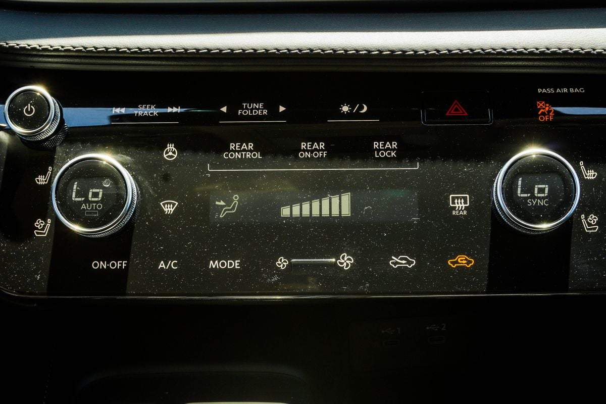 2026 INFINITI QX60 LUXE