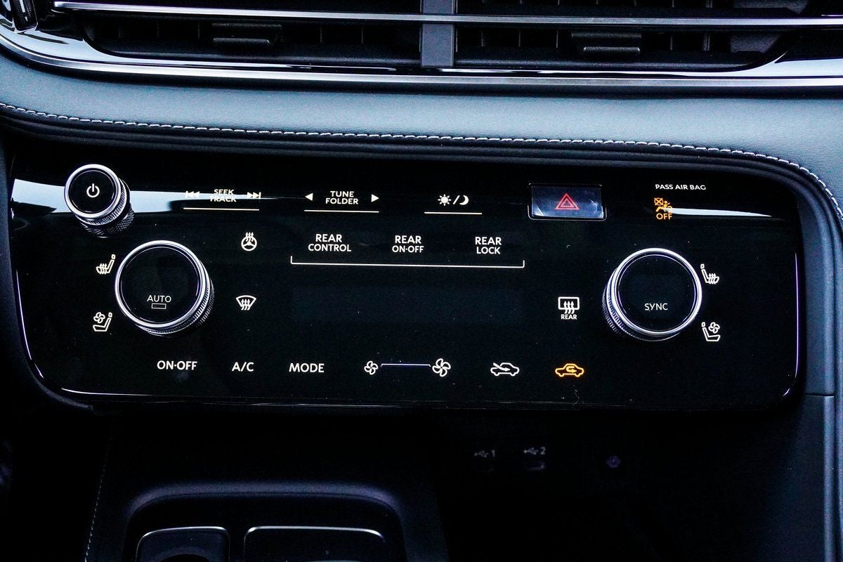 2026 INFINITI QX60 LUXE