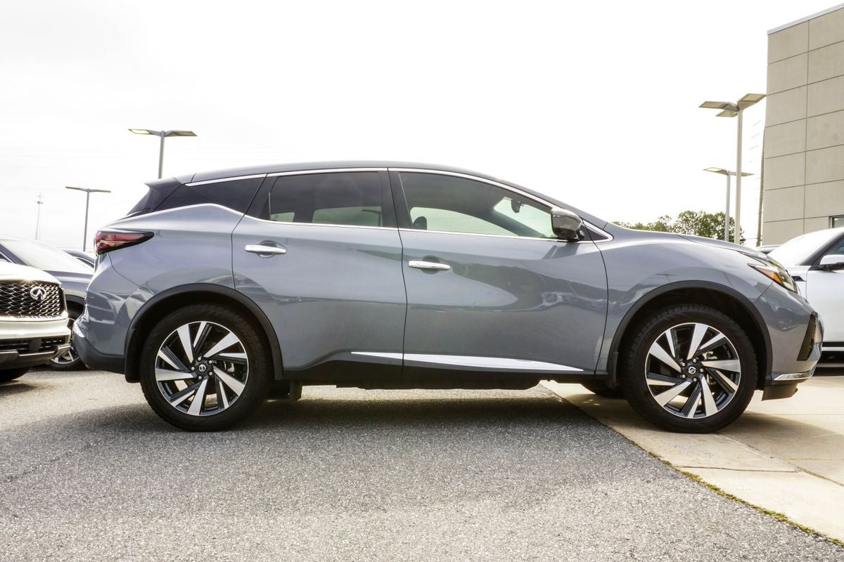 2022 Nissan Murano SL