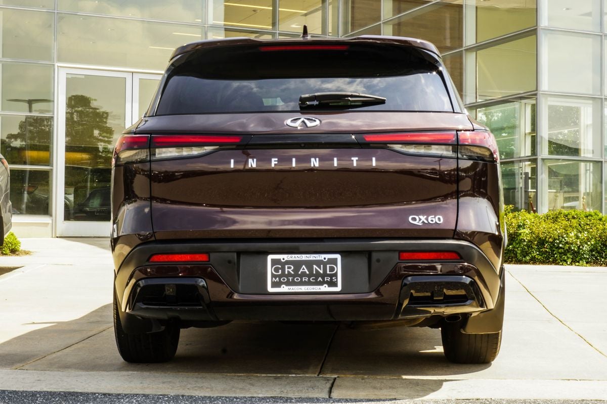 2022 INFINITI QX60 PURE