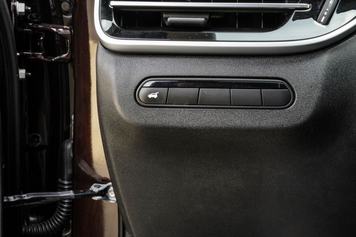 2022 INFINITI QX60 PURE