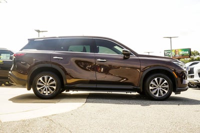 2022 INFINITI QX60 PURE