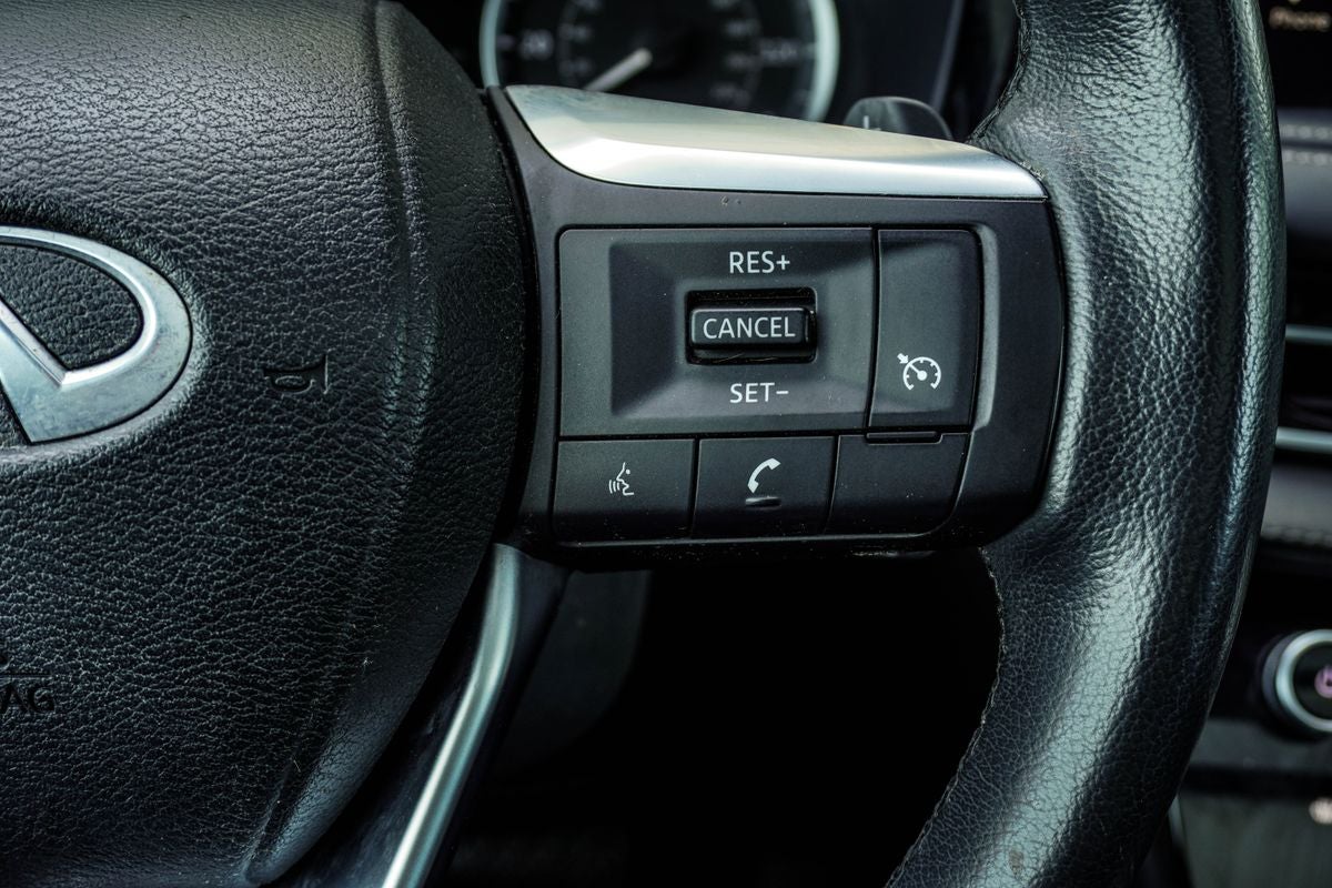 2023 INFINITI QX60 PURE