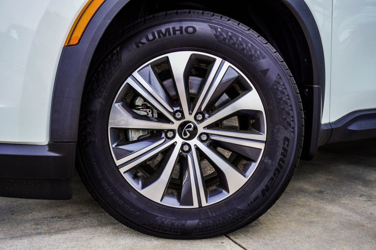 2023 INFINITI QX60 PURE