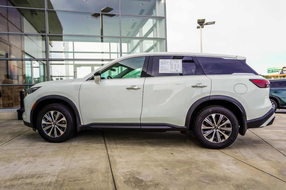 2023 INFINITI QX60 PURE