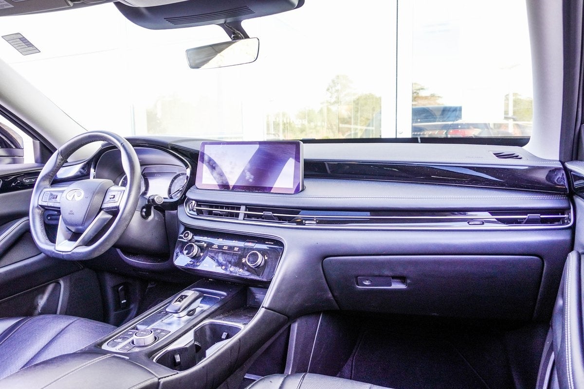 2023 INFINITI QX60 PURE