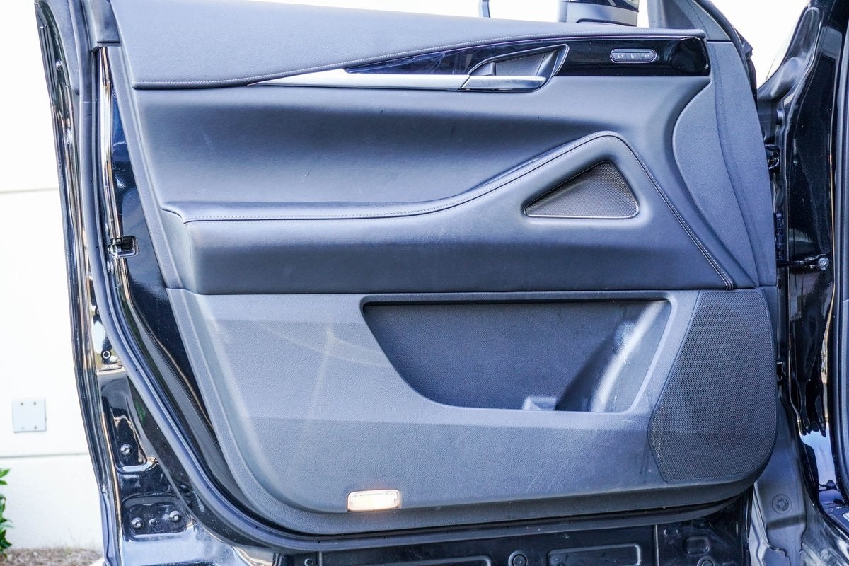 2023 INFINITI QX60 PURE