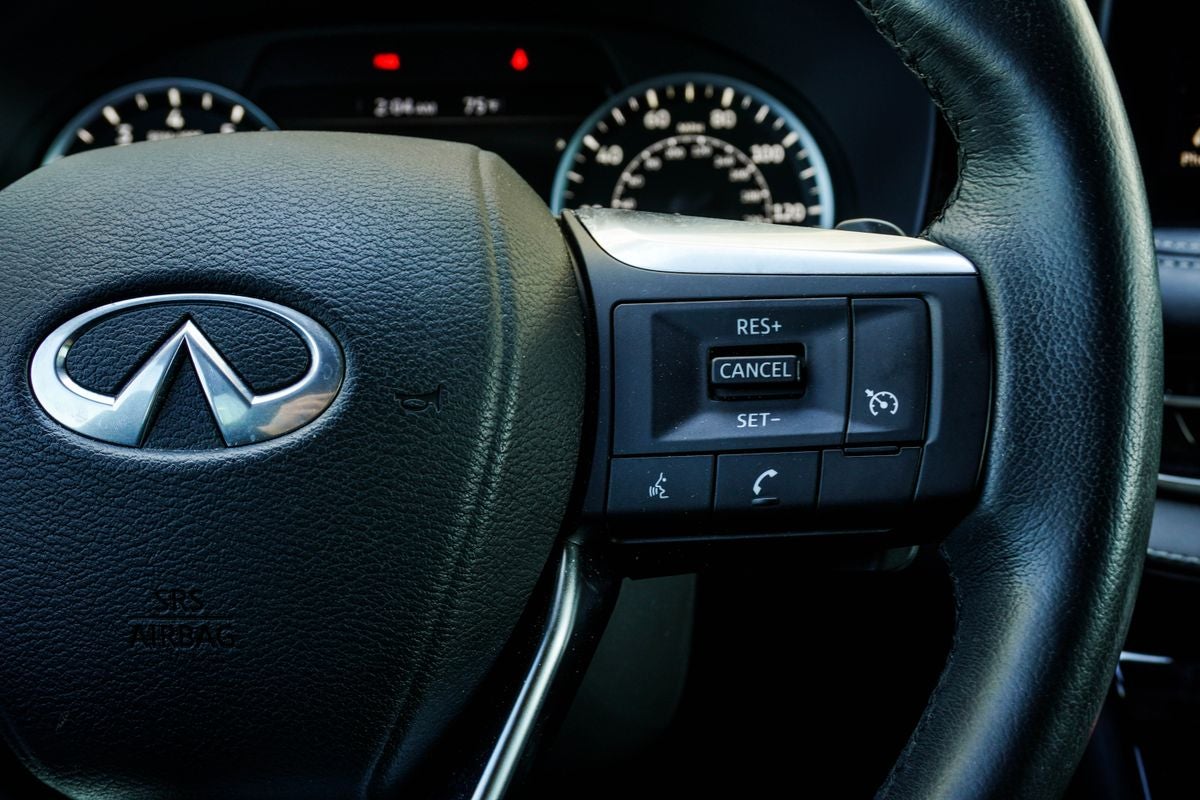 2023 INFINITI QX60 PURE
