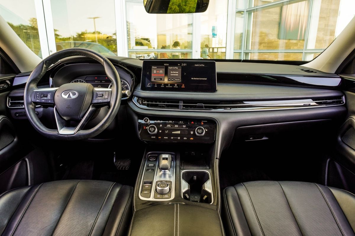 2023 INFINITI QX60 PURE