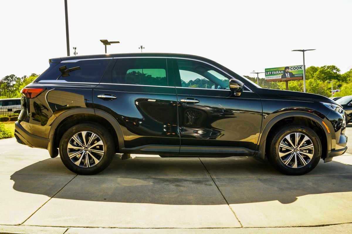 2023 INFINITI QX60 PURE