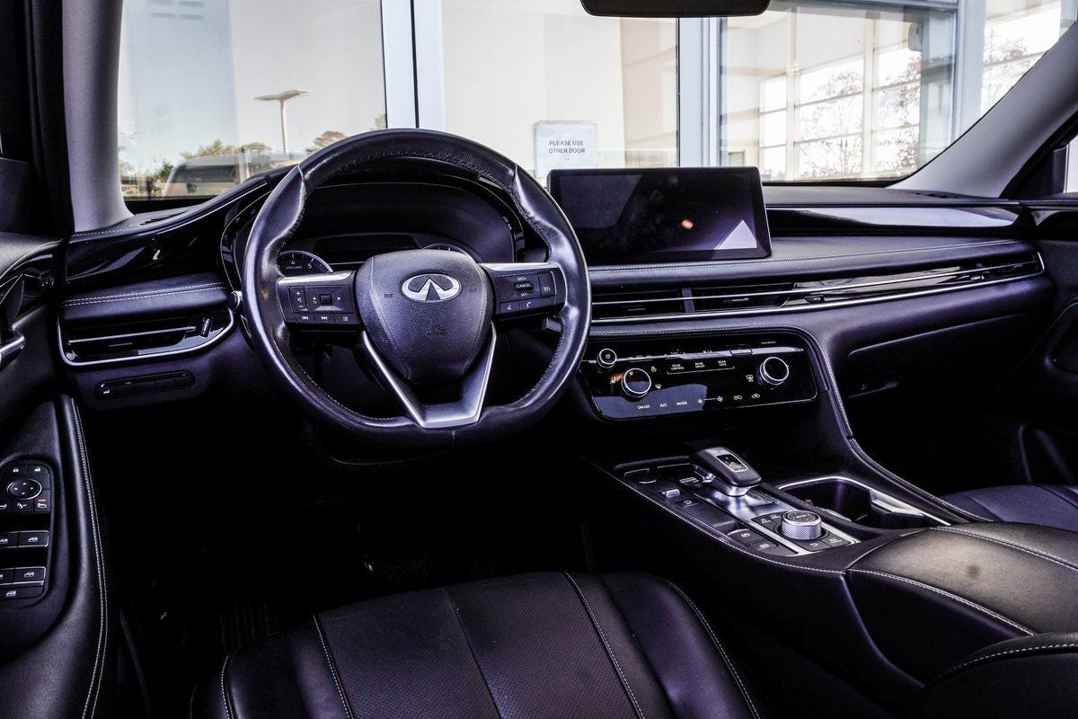 2023 INFINITI QX60 PURE