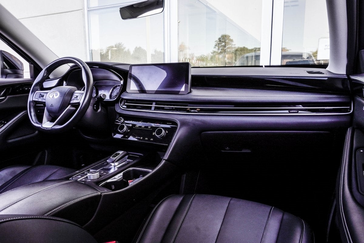 2023 INFINITI QX60 PURE