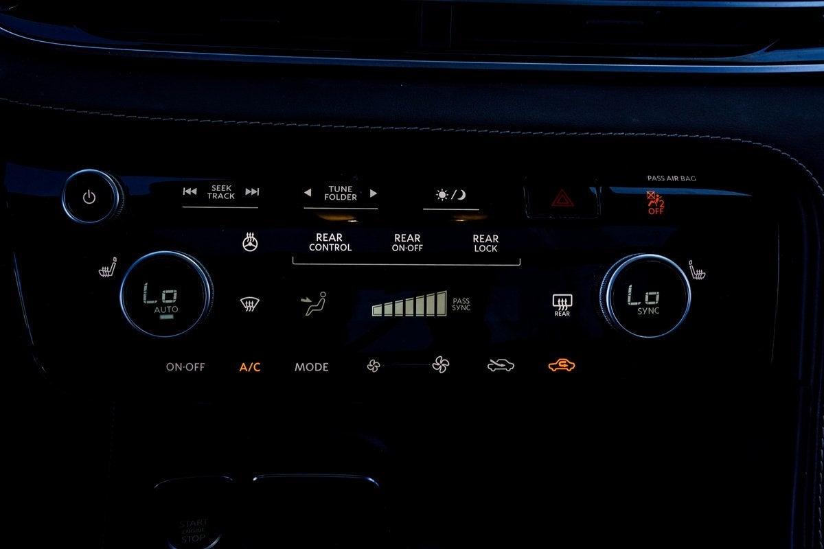 2023 INFINITI QX60 PURE