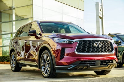 2023 INFINITI QX60 LUXE
