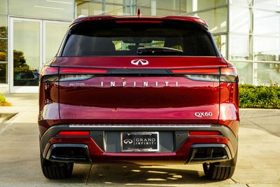 2023 INFINITI QX60 LUXE