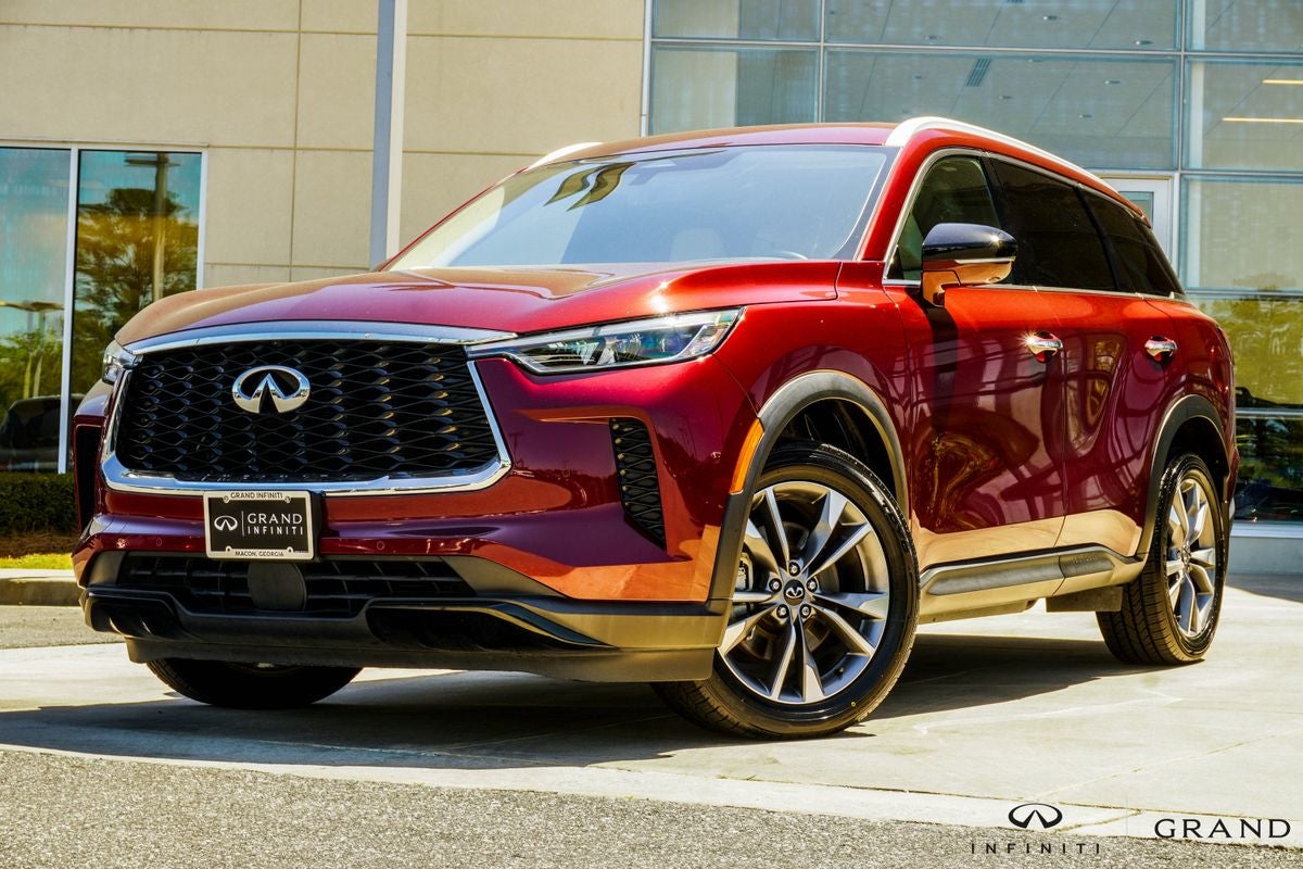 2023 INFINITI QX60 LUXE