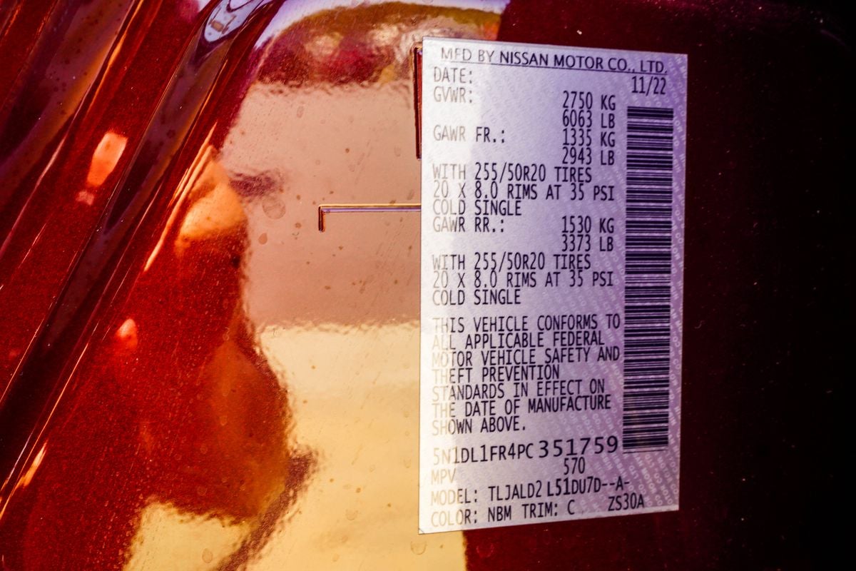 2023 INFINITI QX60 LUXE