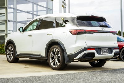2023 INFINITI QX60 LUXE