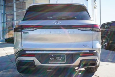 2023 INFINITI QX60 LUXE