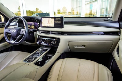 2023 INFINITI QX60 LUXE