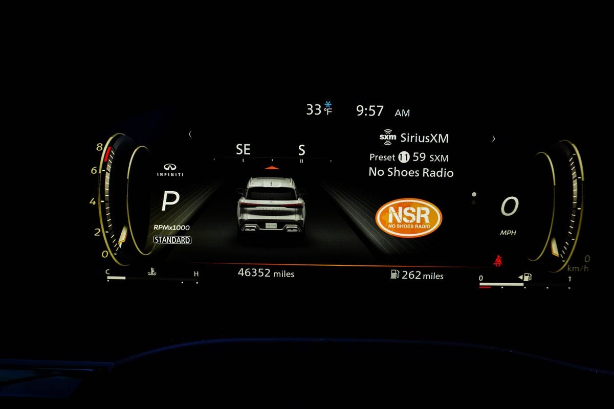 2023 INFINITI QX60 LUXE