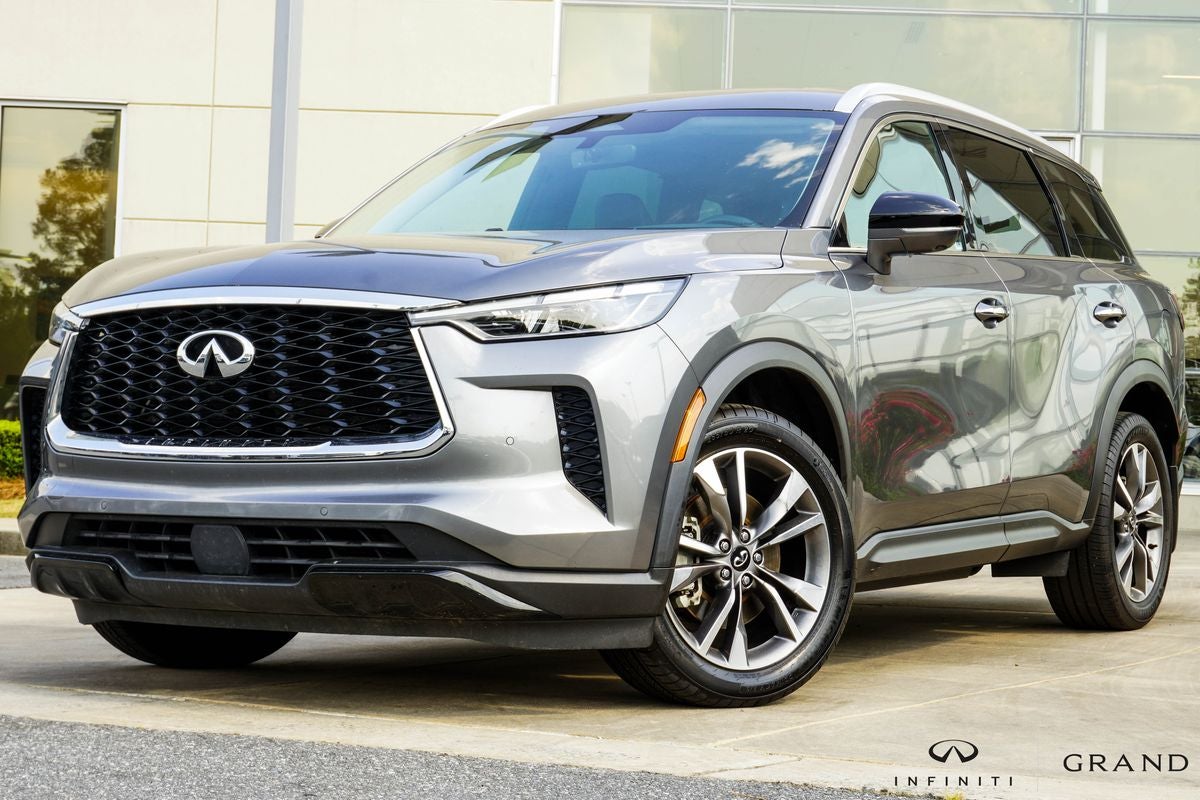 2023 INFINITI QX60 LUXE