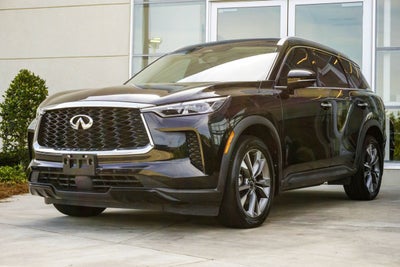 2023 INFINITI QX60 LUXE