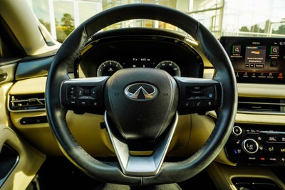 2023 INFINITI QX60 LUXE