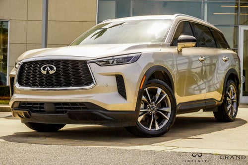 2023 INFINITI QX60 LUXE