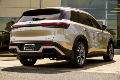 2023 INFINITI QX60 LUXE