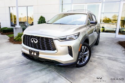 2023 INFINITI QX60 LUXE